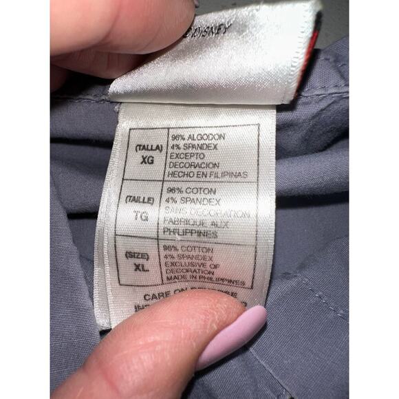 Disney Women’s Minnie Mouse Shirt Button up quarter sleeves XL Disney world - Picture 9 of 10